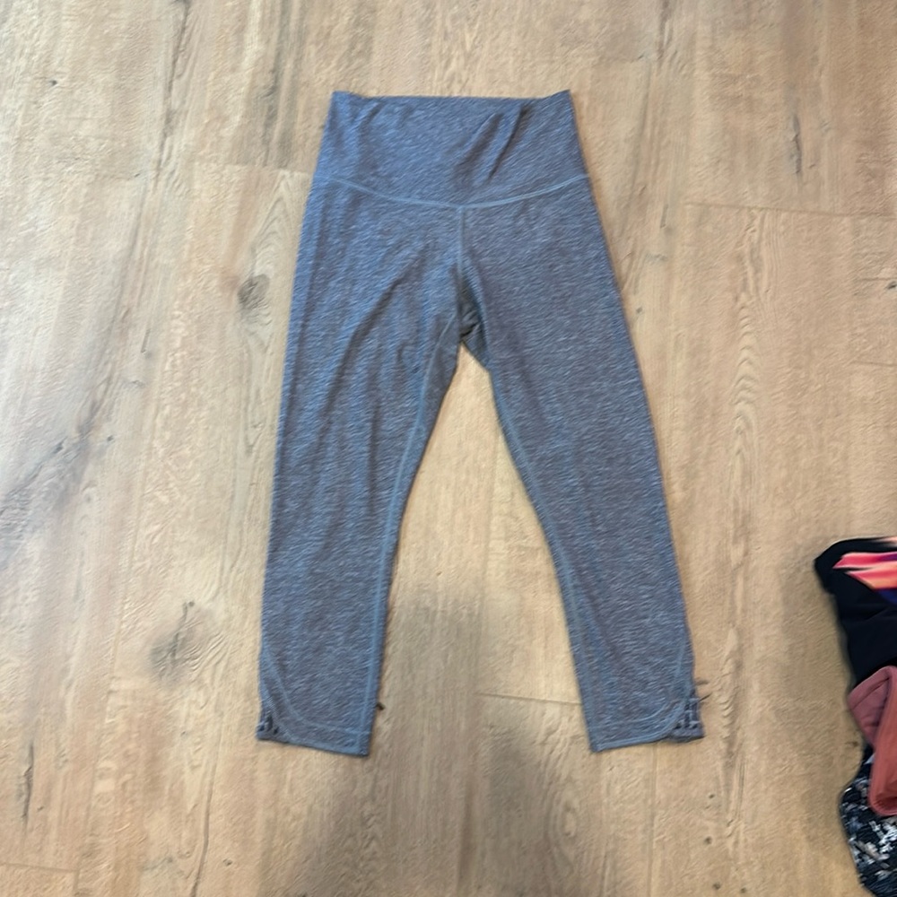 Grey lululemon crops